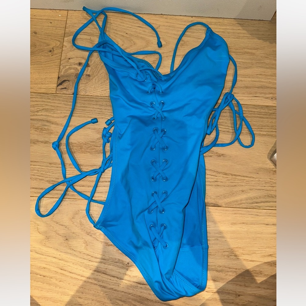 SKIMS l Swim Lace Up Monokini TURQUOISE (size L) Style#OP-BRF-2794(BIN90)
